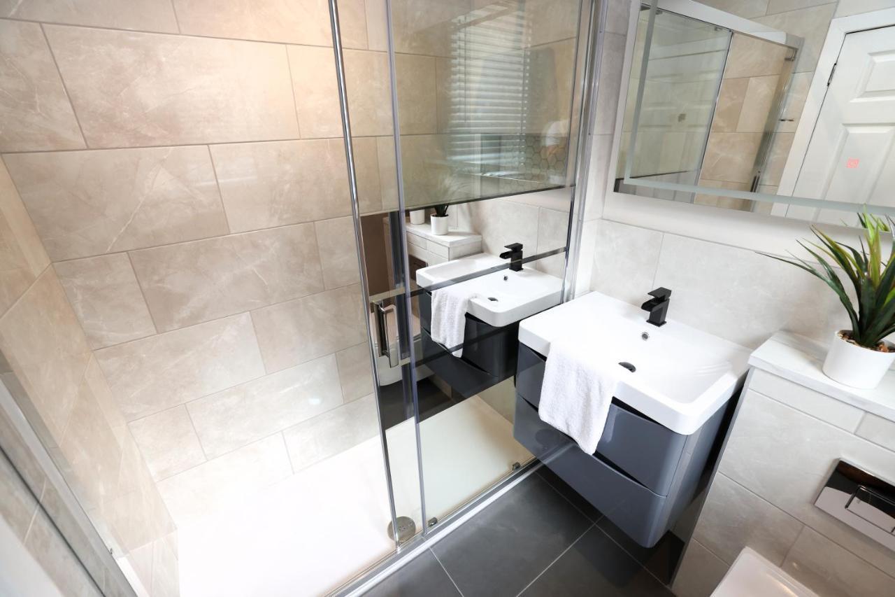 Joivy Modern 1 Bed Flat In West End, Close To Princes Gardens Единбург Екстер'єр фото